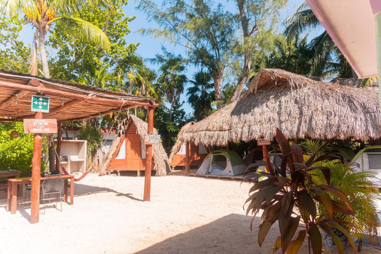 Mapache Hostel & Camping Остров Холбокс Экстерьер фото