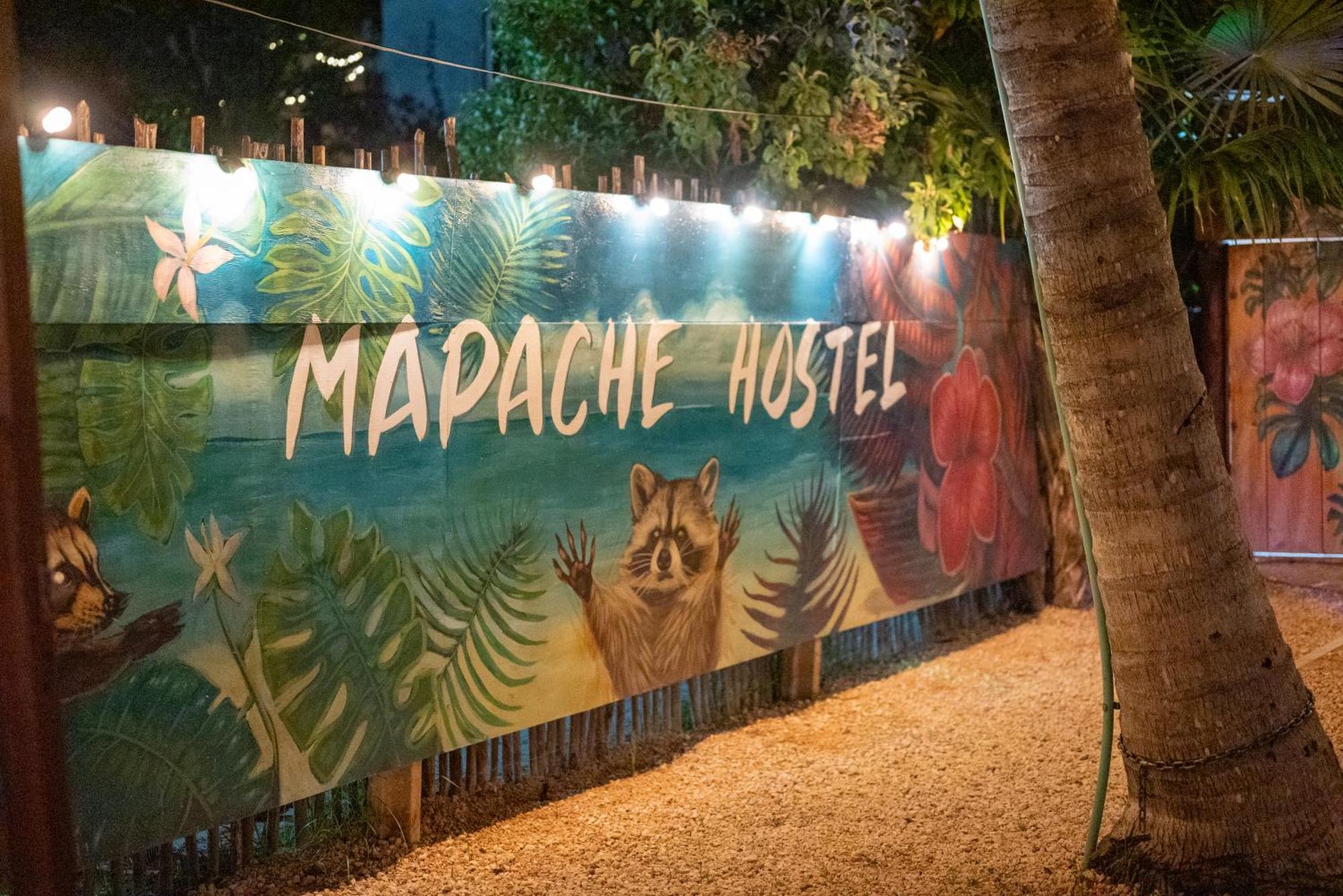 Mapache Hostel & Camping Остров Холбокс Экстерьер фото