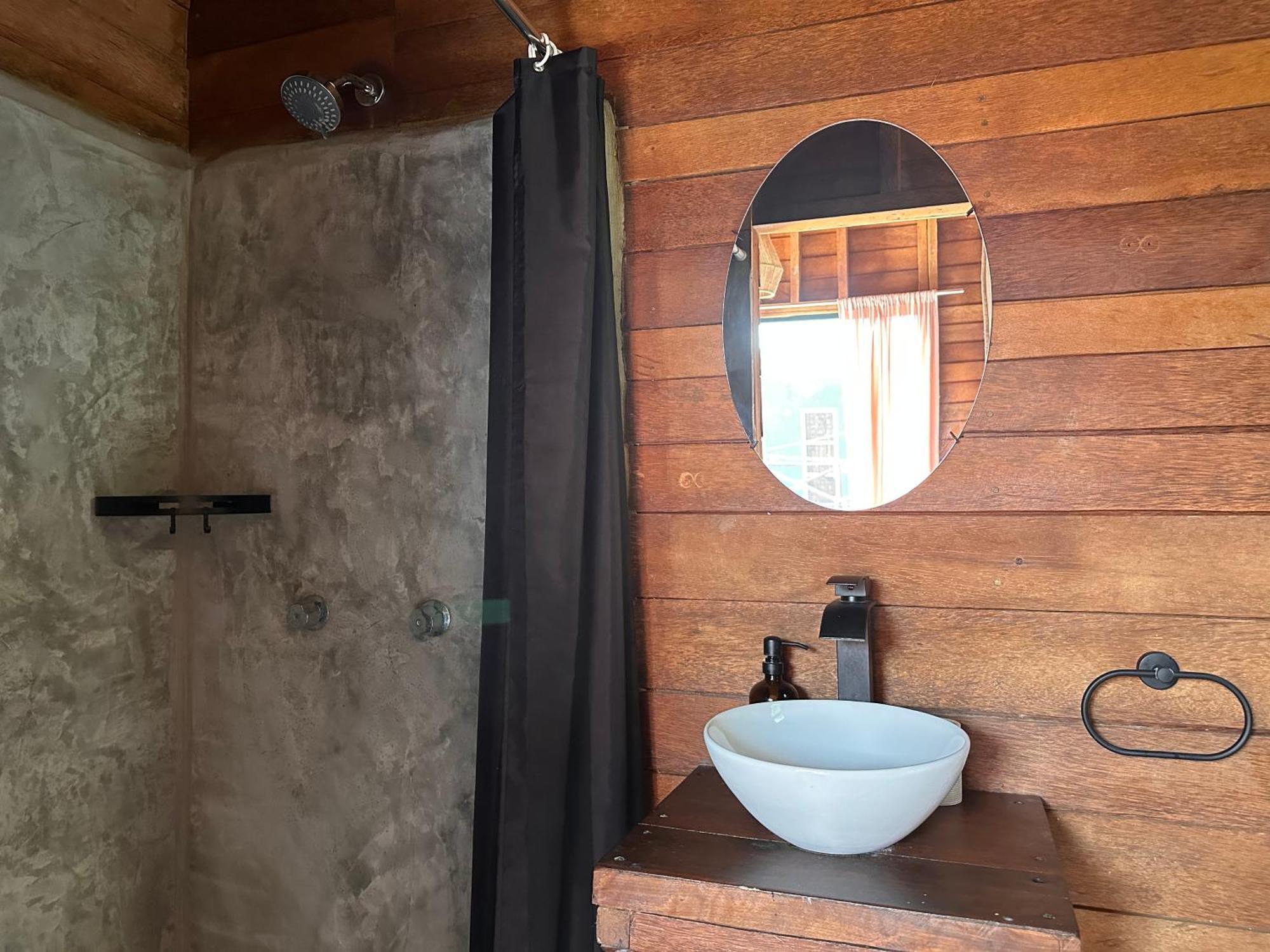 Mapache Hostel & Camping Остров Холбокс Экстерьер фото